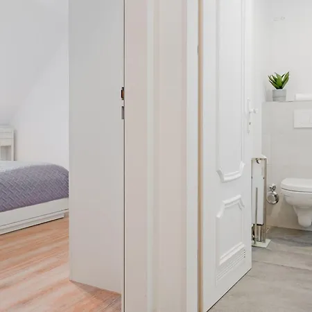 Kastanienallee 3 Apartment