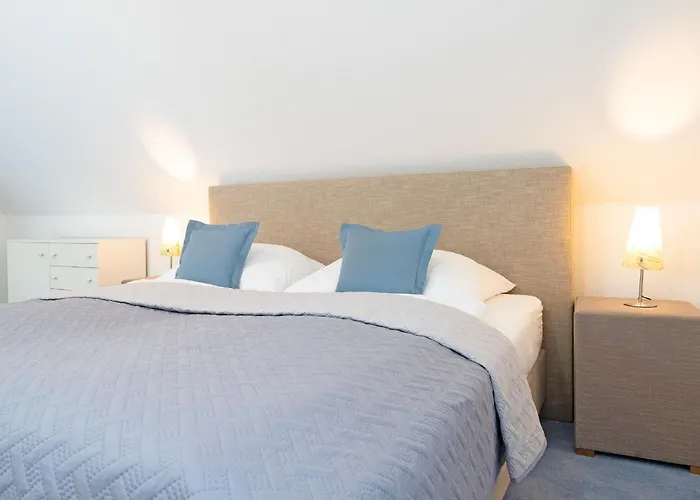 Lägenhet Kastanienallee 3